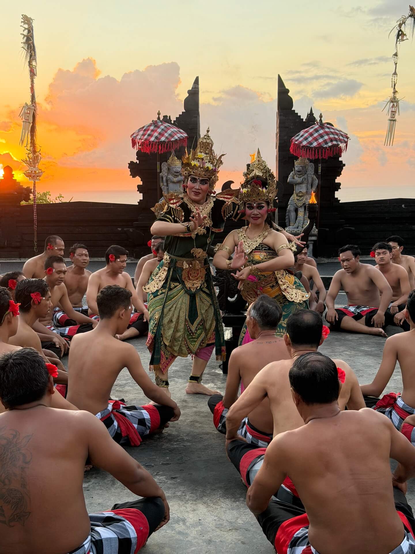 Bali travel guide — island landscapes, temples, and coastal sunsets