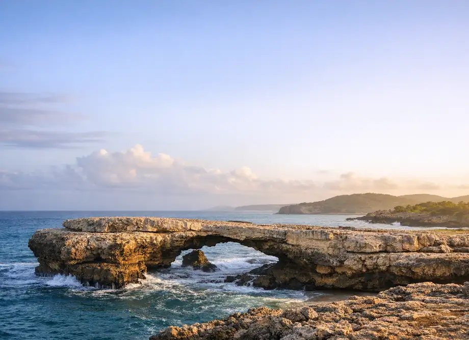 Antigua & Barbuda · IbiPoint Data Pack · prepaid data-only eSIM 1GB for 7 days