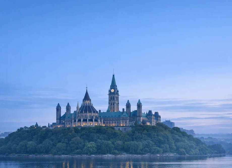 Canada · IbiPoint Data Pack · prepaid data-only eSIM 10GB for 30 days